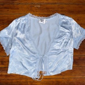 Cute Crop Silk Top!